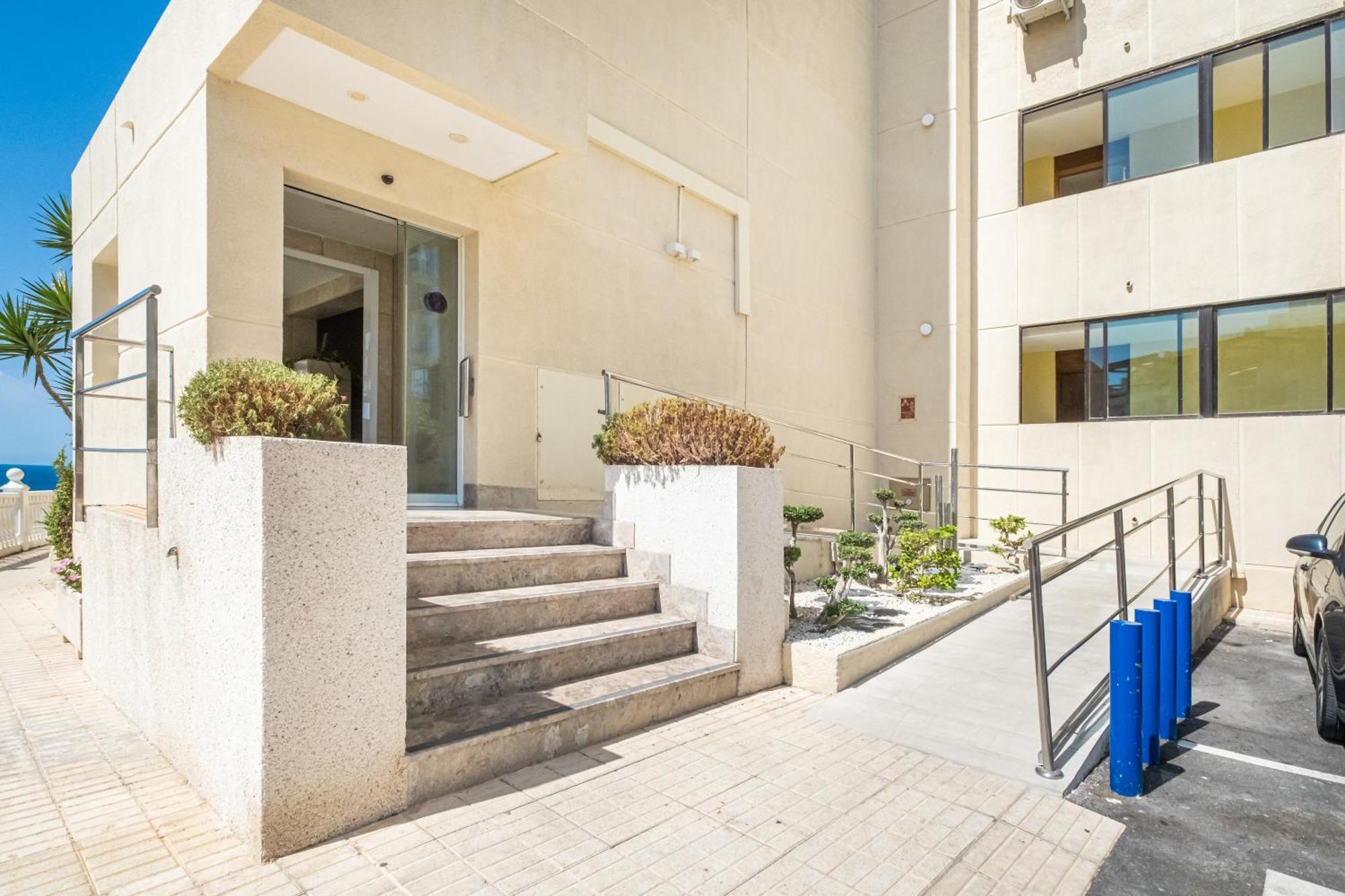 Trinisol Apartment Sea Views 6E Levante Beach Benidorm Luaran gambar
