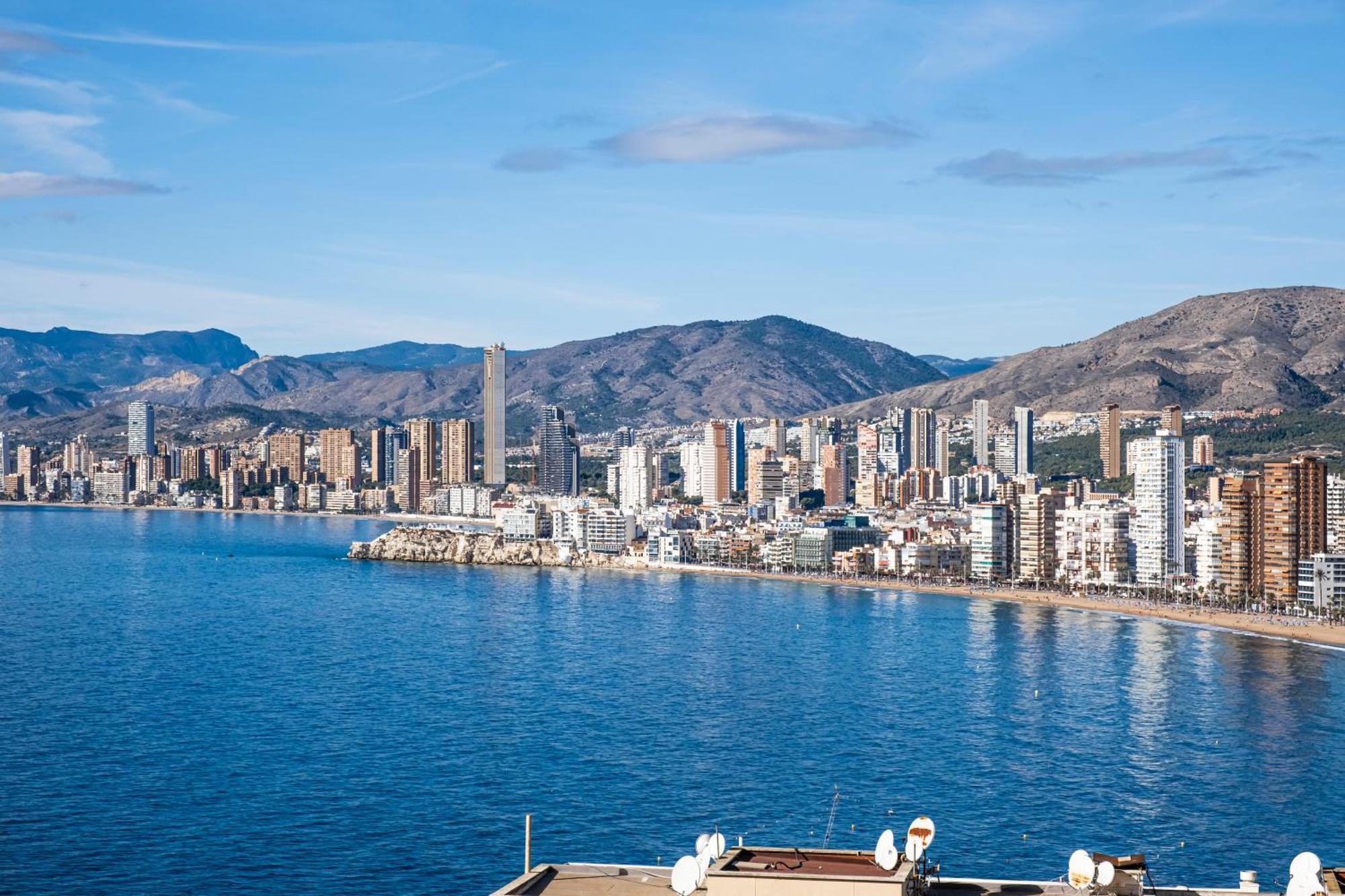 Trinisol Apartment Sea Views 6E Levante Beach Benidorm Luaran gambar