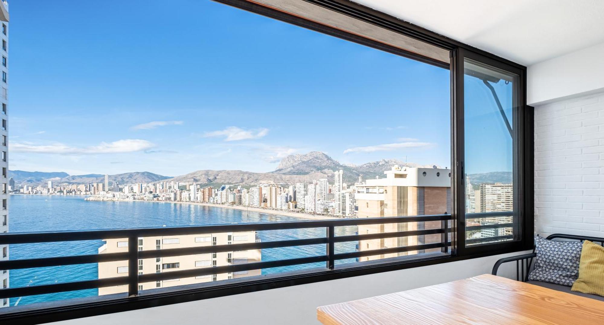 Trinisol Apartment Sea Views 6E Levante Beach Benidorm Luaran gambar